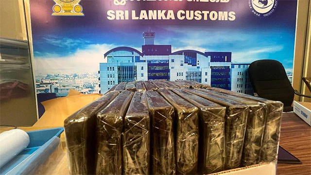 Sri Lanka Customs unpacks Canadian Painter’s Rs. 201 million Surprise
