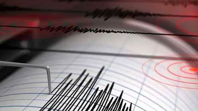 Major 7.1 Magnitude Earthquake Strikes Japan's Kyushu Region