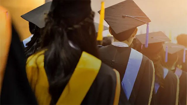 Cabinet approves additional support for overseas scholarship students amid currency depreciation