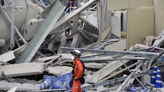 Japan Earthquake Death Toll Reaches 30 as Rescue Operations Continue