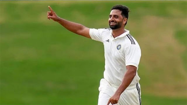 Auqib Nabi Gets First India Call-Up as Bumrah Sidelined by Knee Injury