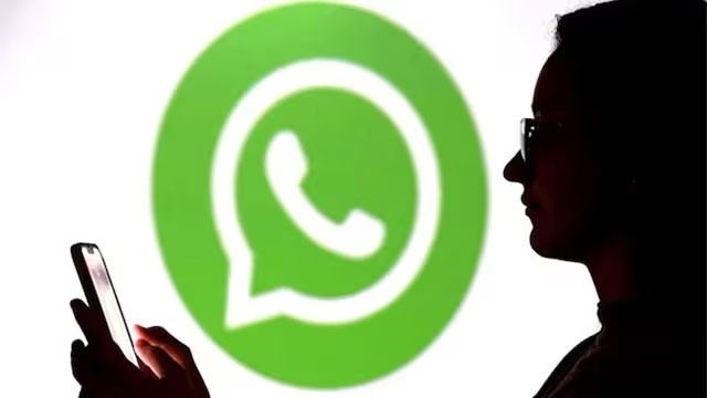 WhatsApp Tests Separate Folder for Large Business Messages to Reduce Inbox Clutter