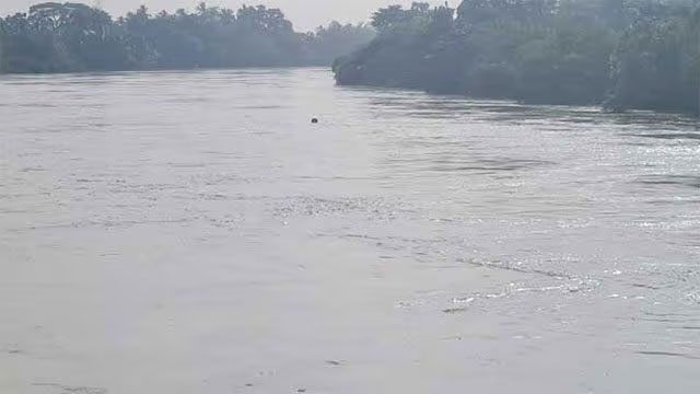 Flood warnings lifted as river levels normalize in Western Sri Lanka