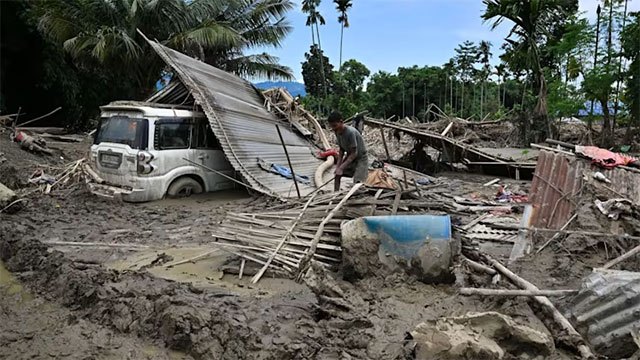 Monsoon Floods Across South Asia Kill Over 100, Displace Thousands