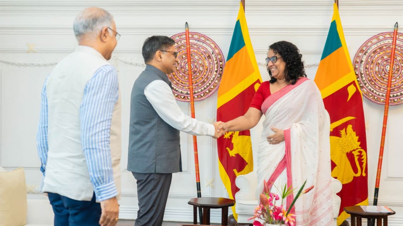 PM Amarasuriya meets Indian Foreign Secretary to explore education and economic cooperation