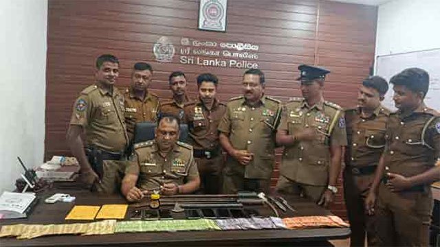 Six arrested in Rathmalana with weapons, hand grenade and suspected drug proceeds