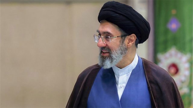 Iran's President and Supreme Leader Meet to Address Economic and Security Challenges