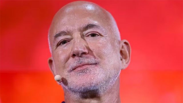 Amazon Founder Bezos Part of Consortium in Advanced Talks to Acquire Major Stake in Liverpool FC