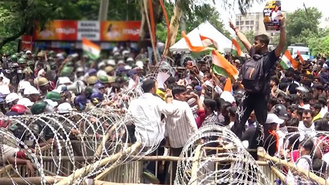 Indian police use tear gas on Jharkhand exam reform protesters