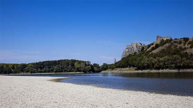 Global Ocean Temperatures Reach Record Highs as Heat Extremes Intensify Across Europe