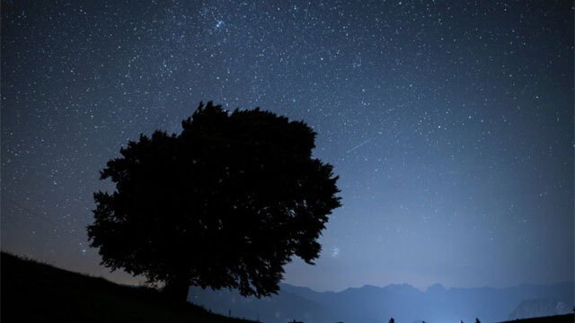 Six-Planet Alignment and Perseid Meteor Shower to Peak Over Sri Lankan Skies