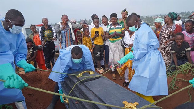 Congo's Ebola Outbreak Reaches 2,000 Deaths, Fastest Growth Rate on Record