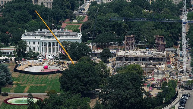 Trump Administration Plans $900 Million White House Construction Spending