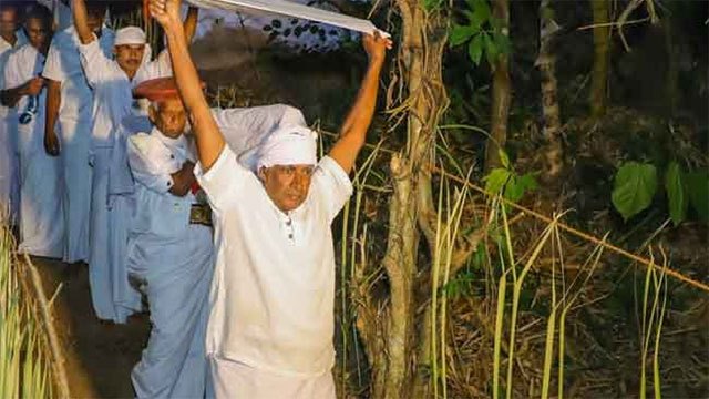 Kandy Esala Perahera Kap Planting Ceremony Held Amid Multiple National Developments
