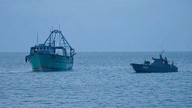 Sri Lanka Navy Apprehends Indian Trawler and Nine Fishermen for Illegal Fishing