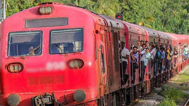Main Line Train Services Experience Delays Following Mechanical Breakdown