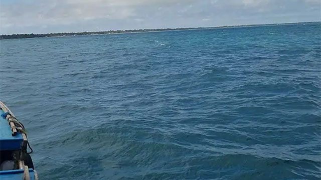Navy rescues 10 people following vessel accident near Delft Island