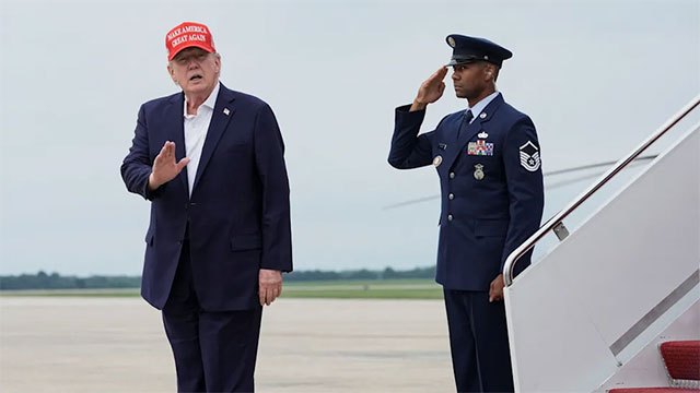 Trump Orders Pentagon to Scale Back Joint Military Exercises with South Korea