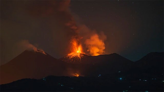 American Tourist Dies After Lightning Strike on Mount Etna