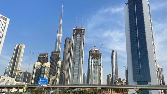 UAE Claims Iran Fired Ballistic Missiles at Gulf Shipping; Tehran Denies Accusation