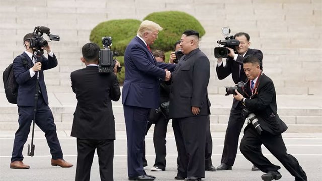 Trump Seeks Meeting with North Korean Leader Kim Jong Un Before Year's End