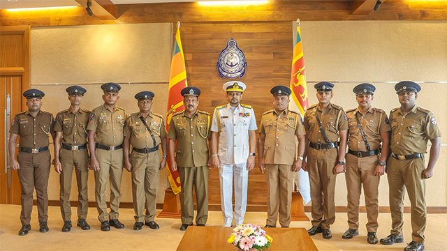 Navy Commends Police Team for Rescue of 11 Naval Personnel off Angulana