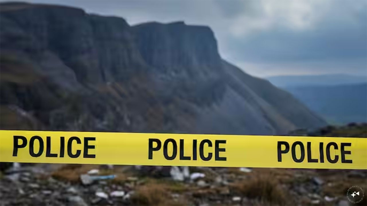 Indian teenager and both parents die in Maharashtra hill tragedy following financial dispute