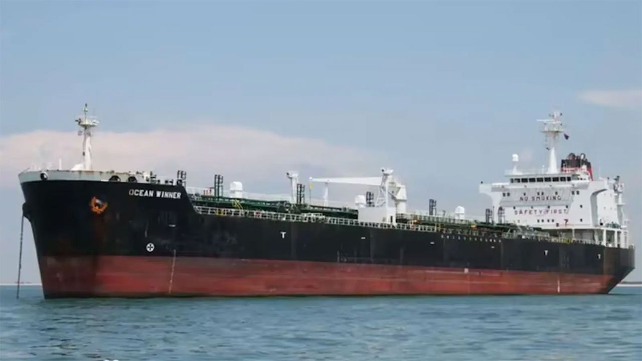 Search continues for 22 missing after cargo ship sinks off Indian coast