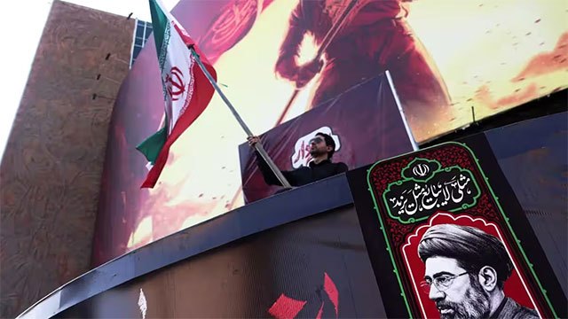 Iran Pledges Retaliation as US Expands Economic Sanctions