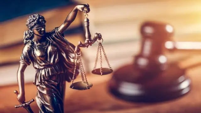 Supreme Court Faced With Fresh Challenge to 22nd Amendment Bill
