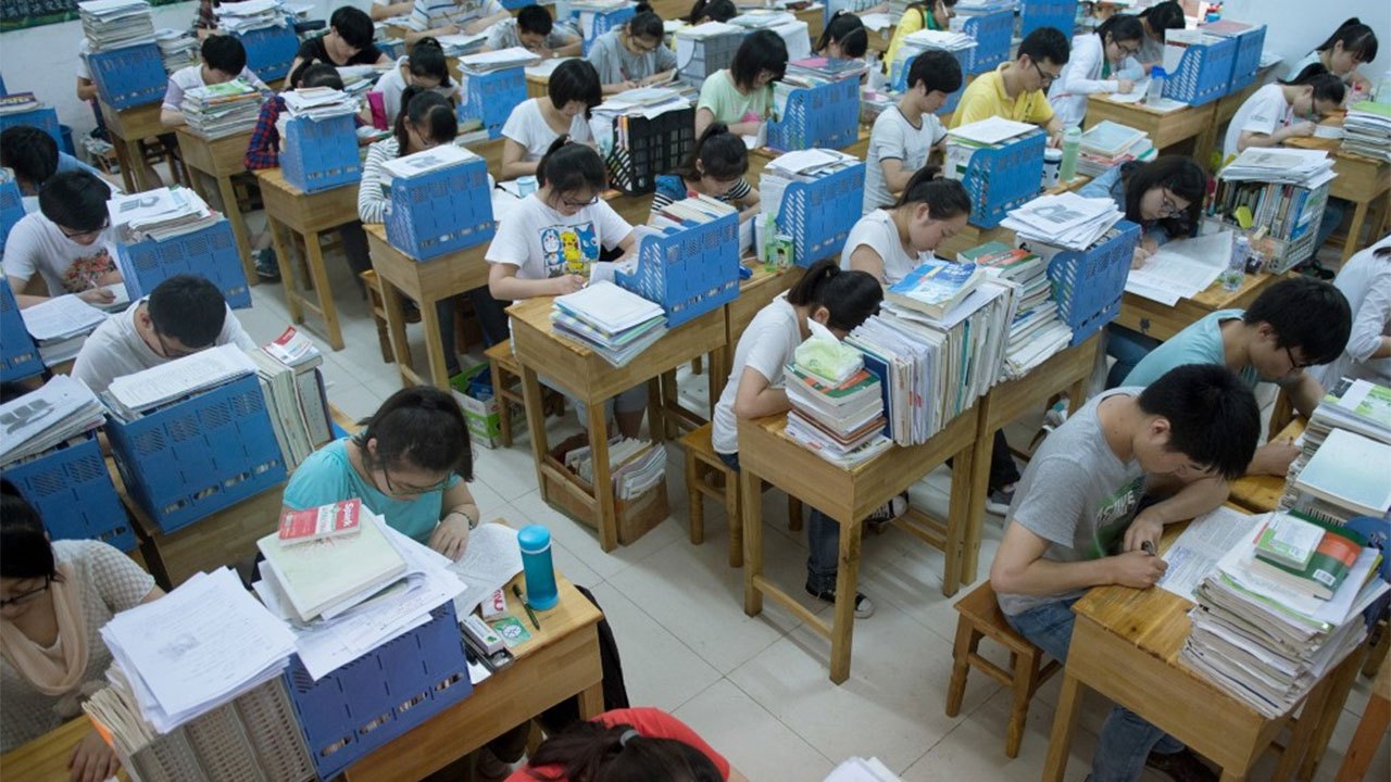 Chinese Teens Turn to Prescription Drug Abuse to Escape Academic Pressure
