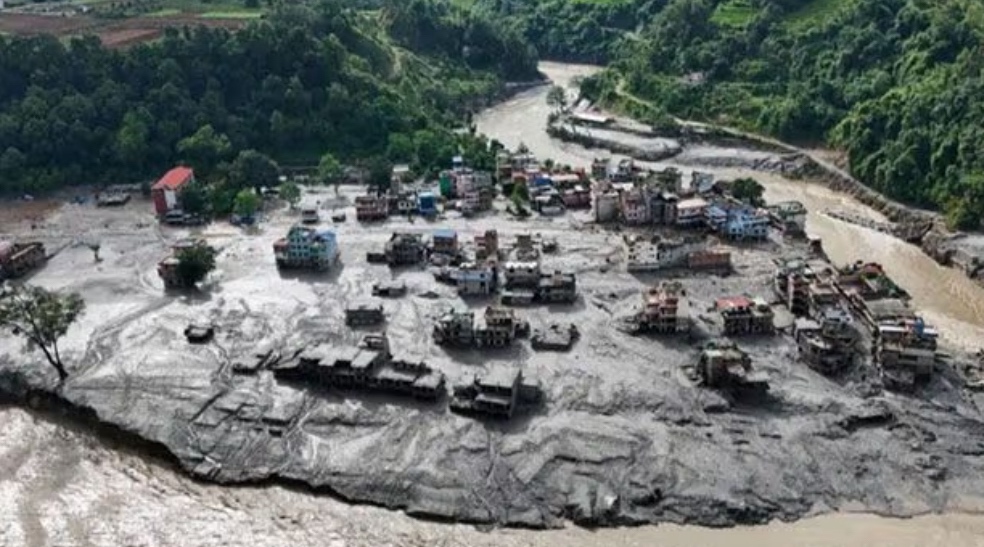 Nepal Glacial Collapse Kills 392, Over 1,400 Missing as Rescue Efforts Continue