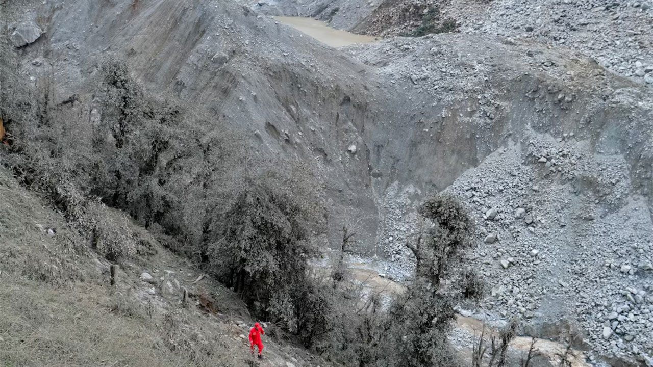 Glacier disaster lake threat diminishes as water levels recede