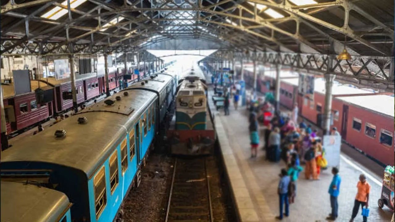 Four Train Services Cancelled Due to Equipment Shortages