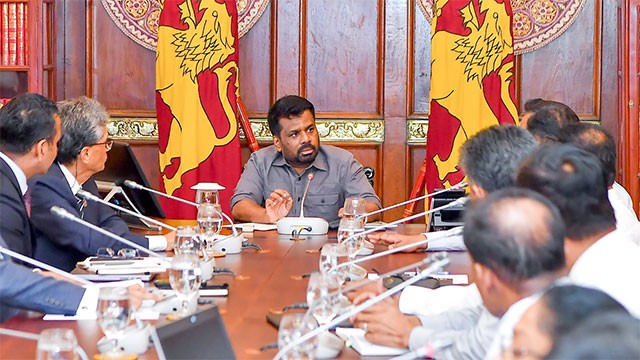 President calls for streamlined approvals and transparency to boost mineral sector investment