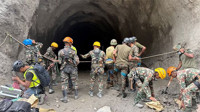 Nepal intensifies rescue efforts as hundreds remain trapped in hydropower tunnels following catastrophic Himalayan floods