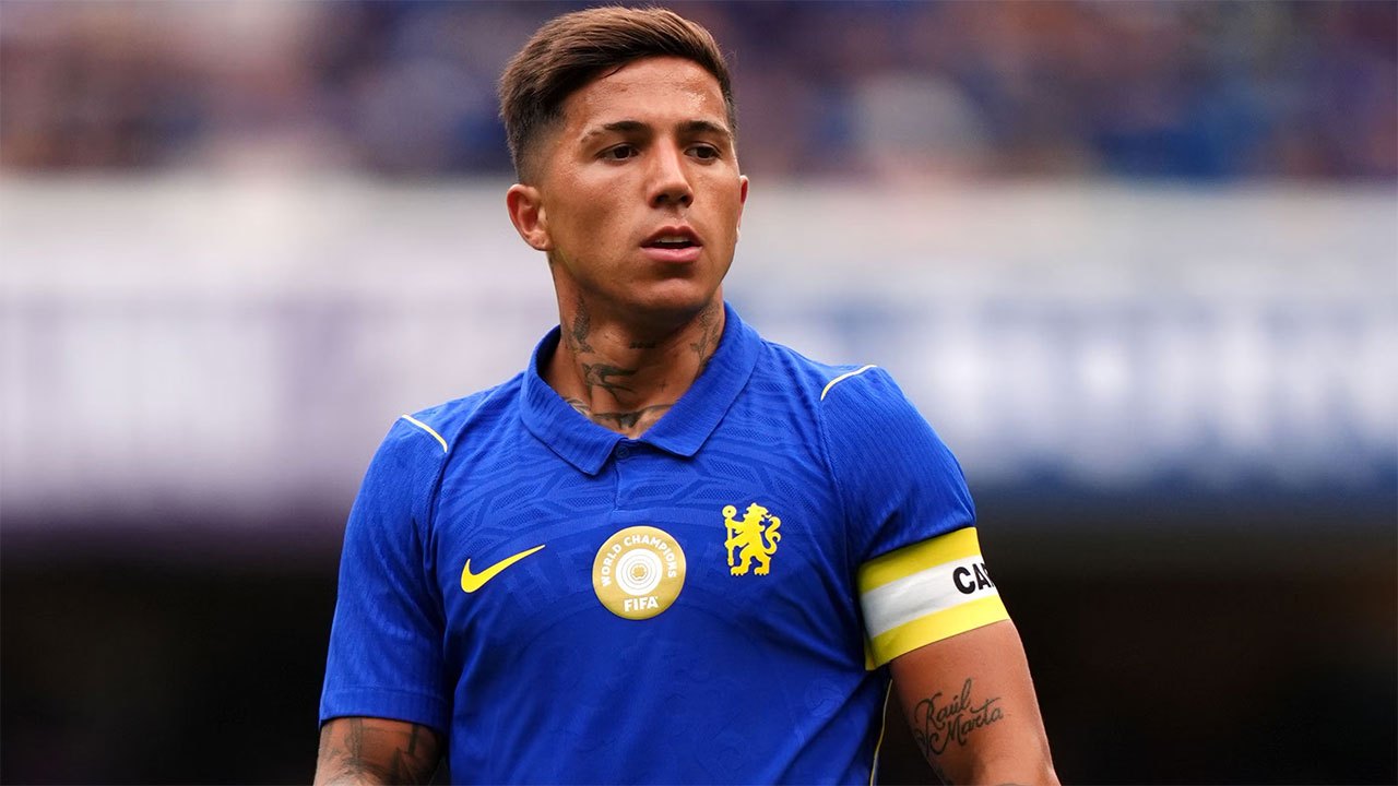 Manchester City Signs Fernandez for Joint-British Record £125m