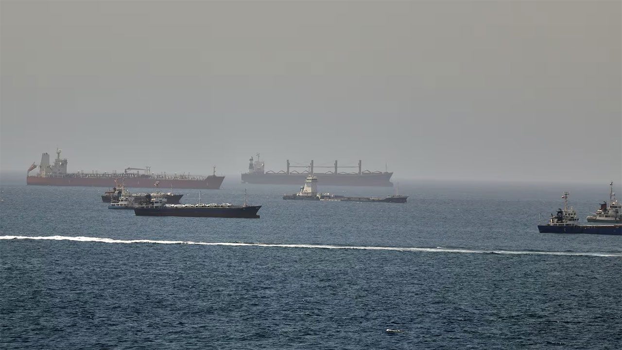 US Military Resumes Strikes Against Iranian Targets After Month-Long Pause