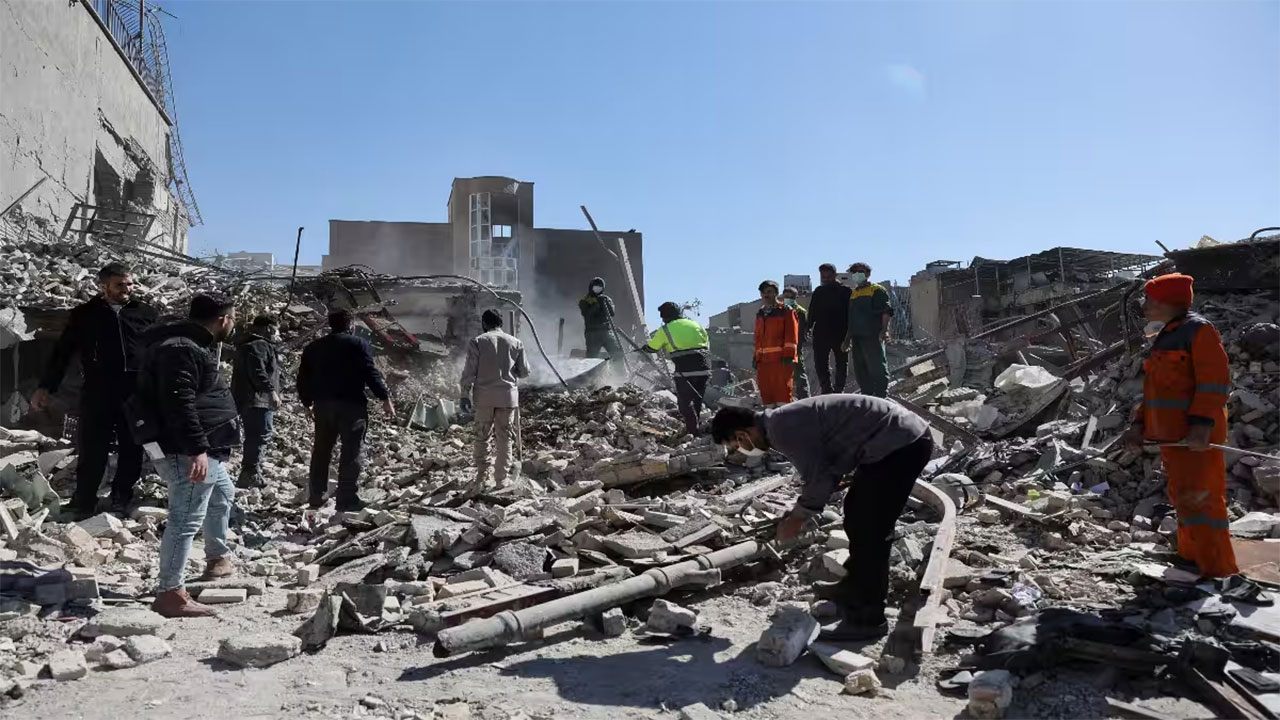 US and Iran Exchange Heaviest Strikes Since July, Escalating Regional Tensions
