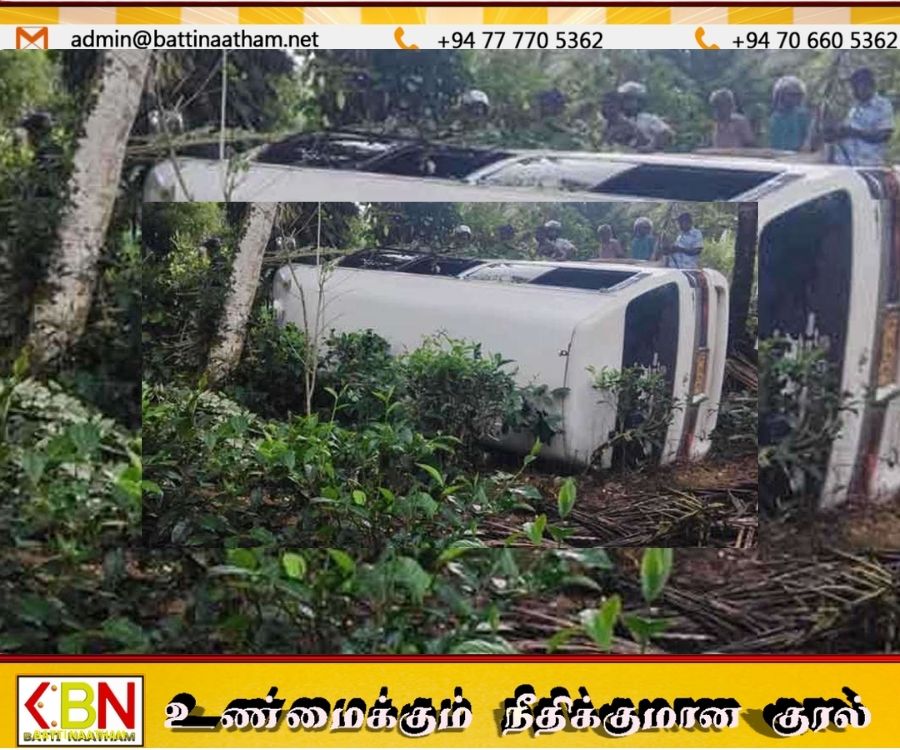 கலுතර மாவட்டில் வேன் குழிக்குள் கவிழ்ந்து 14 பேர் காயமுற்றனர்