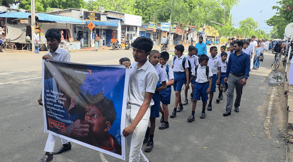 குழந்தைகளின் பசியை ஒழிப்போம்!; மூதூரில் நடைபெற்ற ENOUGH Campaign விழிப்புணர்வு ஊர்வலம்!