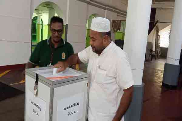கதங்குடி மசூதி புதிய நிர்வாக குழுவுக்கான தேர்தல் நடத்திய