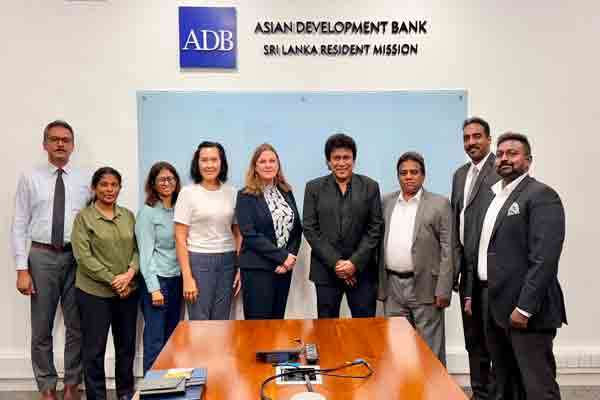 அரசின் தந்திரத்துக்குத் துணை போக வேண்டாம்: மனோ