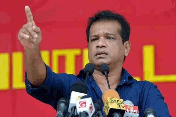 அமைச்சரின் உறவினர் வாகன ஏல ஆப்பத்துக்காக கைது செய்யப்பட்டார்