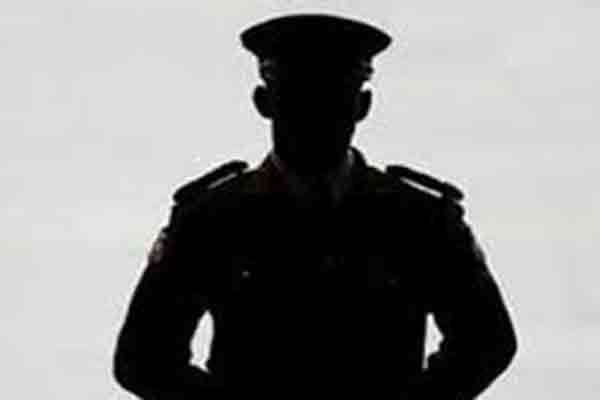 மேகாடा சிறைச்சாலையில் மादक பொருள் கடத்தல் விசாரணையில் சிறைக் காவலாளி கைது