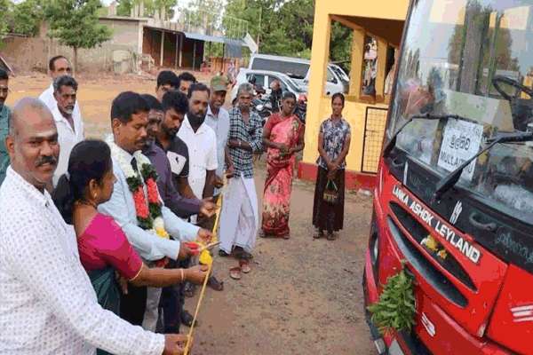 துணுக்காய்க்கு பஸ் சேவை ஆரம்பம்