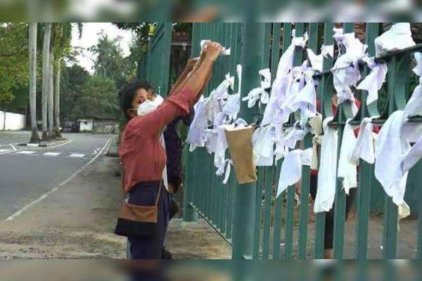 ’எரிக்கப்பட்ட ஜனாஸாக்களை தெரிவுக்குழுவில் ஆராயவும்’
