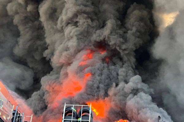 கியேவ் பகுதியில் ரஷ்ய தாக்குதலில் 27 பேர் கொல்லப்பட்டனர், பல்வேறு குடியிருப்பு கட்டடங்கள் சேதமடைந்தன