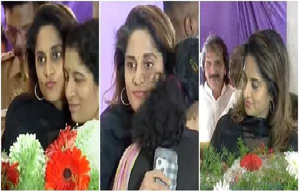 অভিজ্ঞ অভিনেत্রী শালিনী শোক কালের মধ্যে বাড়ি পরিদর্শন করেছেন