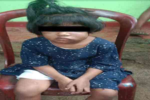 சிறுமியின் தாயும், தாயின் காதலனும் கைது